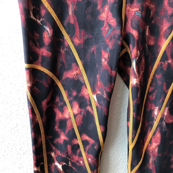 Free People Breaking All The Rules Printed Legging - Picture 2 of 8